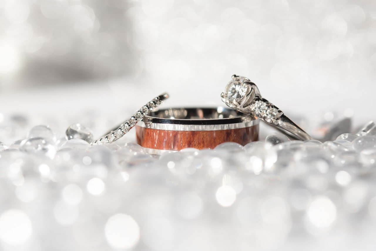 MODERN WEDDING BAND STYLES