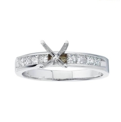 Brockhaus Bridal Engagement Ring 65107D-14KW-1/2