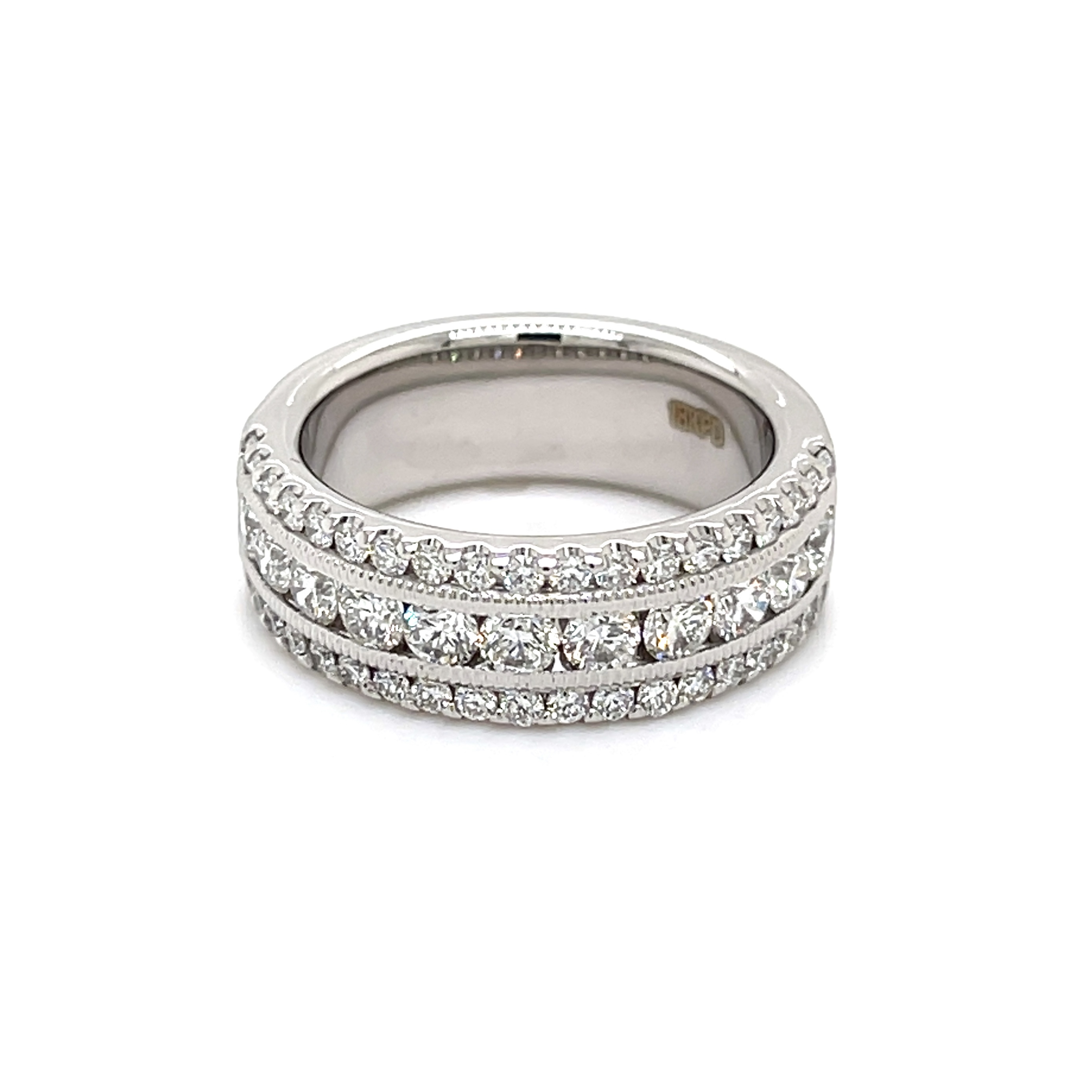 Brockhaus Signature Wedding Band R01214